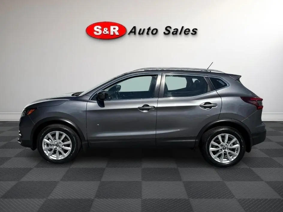 2022 Nissan Rogue Sport SV AWD photo
