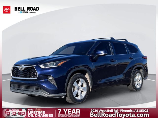 2021 Toyota Highlander LE FWD photo