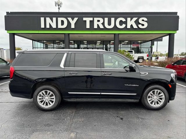2022 GMC Yukon XL SLT 4WD photo