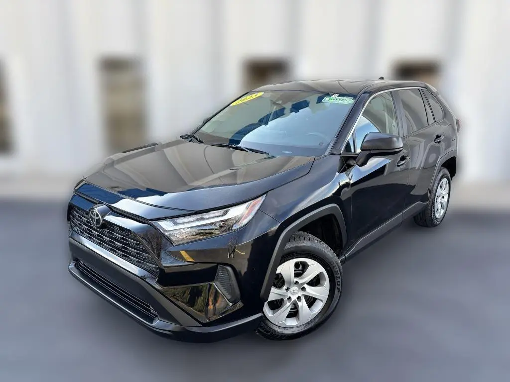 2023 Toyota RAV4 LE AWD photo