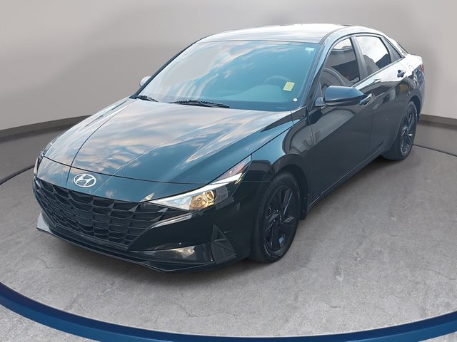 2022 Hyundai Elantra SEL FWD photo