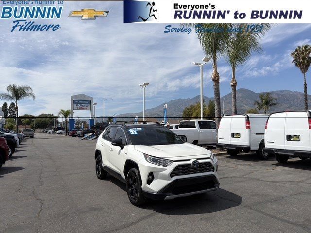 2021 Toyota RAV4 Hybrid XSE AWD photo