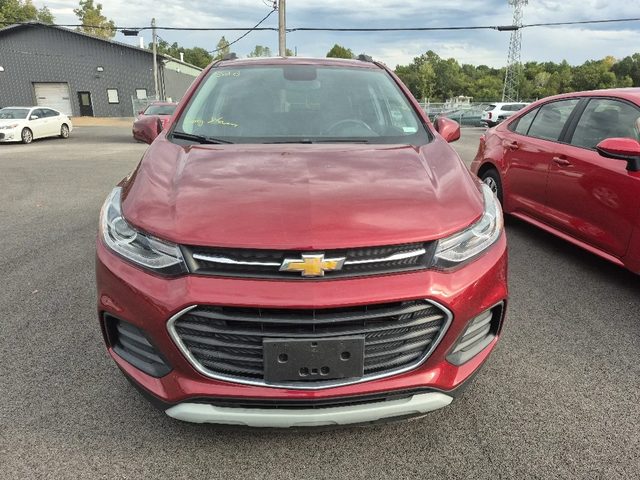 2021 Chevrolet Trax LT FWD photo