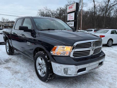 2015 Ram 1500 Big Horn 4WD photo