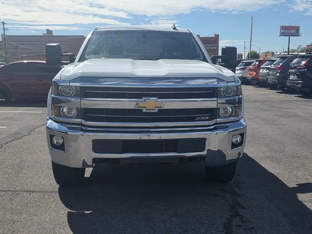 2019 Chevrolet Silverado 2500HD LT 4WD photo