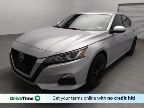 2022 Nissan Altima 2.5 SV FWD photo