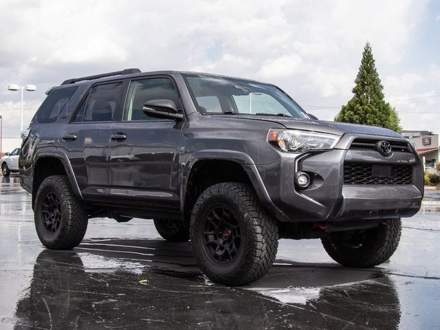 2021 Toyota 4Runner SR5 Premium 4WD photo