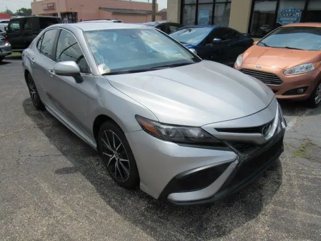 2021 Toyota Camry SE Nightshade FWD photo