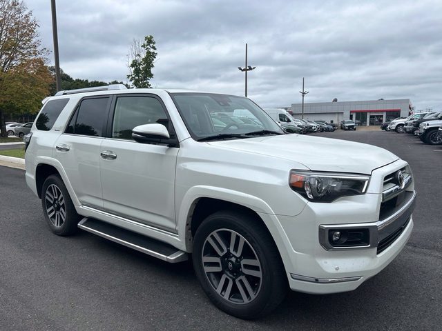 2022 Toyota 4Runner Limited 4WD photo