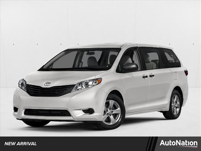 2015 Toyota Sienna SE FWD photo