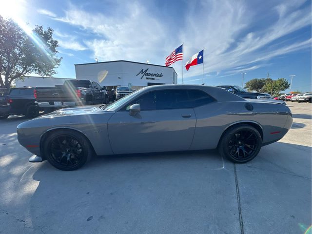 2023 Dodge Challenger R/T RWD photo