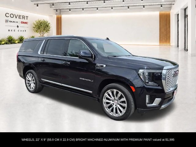 2023 GMC Yukon XL Denali 4WD photo