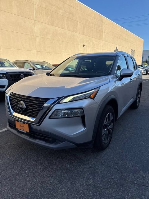 2023 Nissan Rogue SV FWD photo