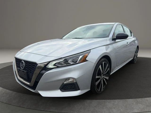 2020 Nissan Altima 2.5 SR FWD photo