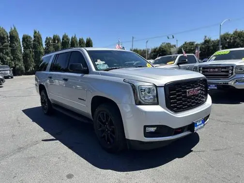 2019 GMC Yukon XL Denali RWD photo