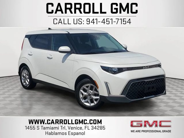 2023 Kia Soul LX FWD photo