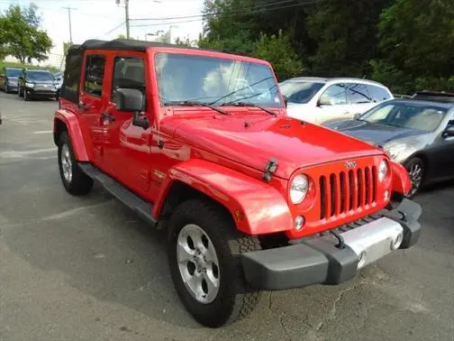 2015 Jeep Wrangler Unlimited Sahara 4WD photo