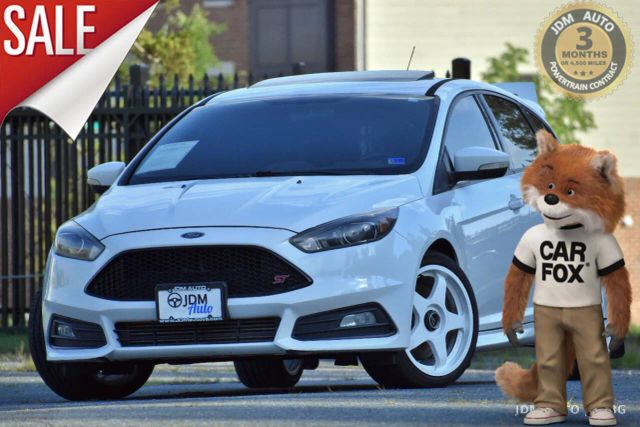 2015 Ford Focus ST FWD photo