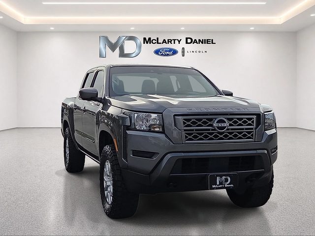 2023 Nissan Frontier SV 4WD photo
