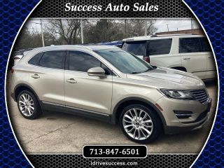 2015 Lincoln MKC FWD photo