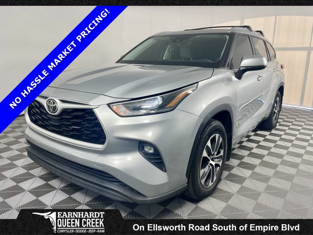 2021 Toyota Highlander XLE AWD photo