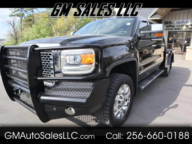 2015 GMC Sierra 2500HD Denali 4WD photo