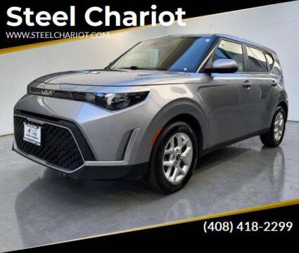 2023 Kia Soul LX FWD photo