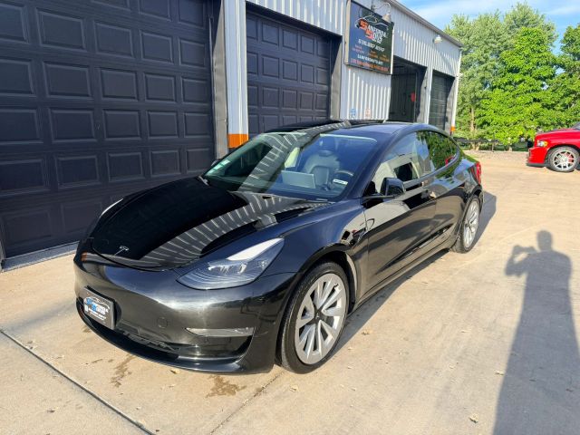 2022 Tesla Model 3  RWD photo
