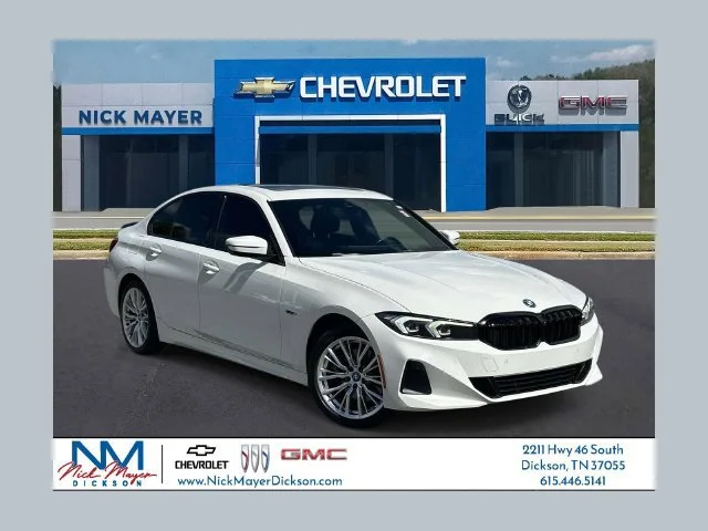 2023 BMW 3 Series 330e xDrive AWD photo