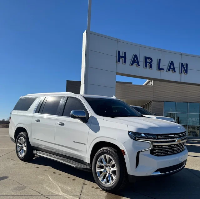 2021 Chevrolet Suburban Premier 4WD photo