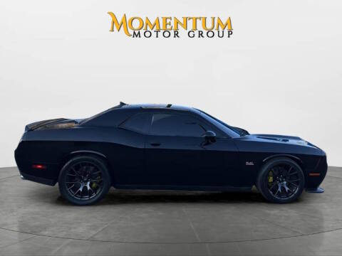 2015 Dodge Challenger R/T Scat Pack RWD photo