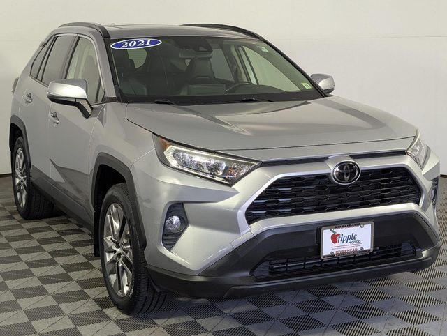 2021 Toyota RAV4 XLE Premium AWD photo