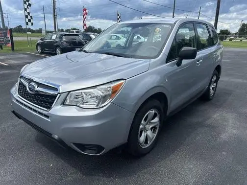 2015 Subaru Forester 2.5i AWD photo