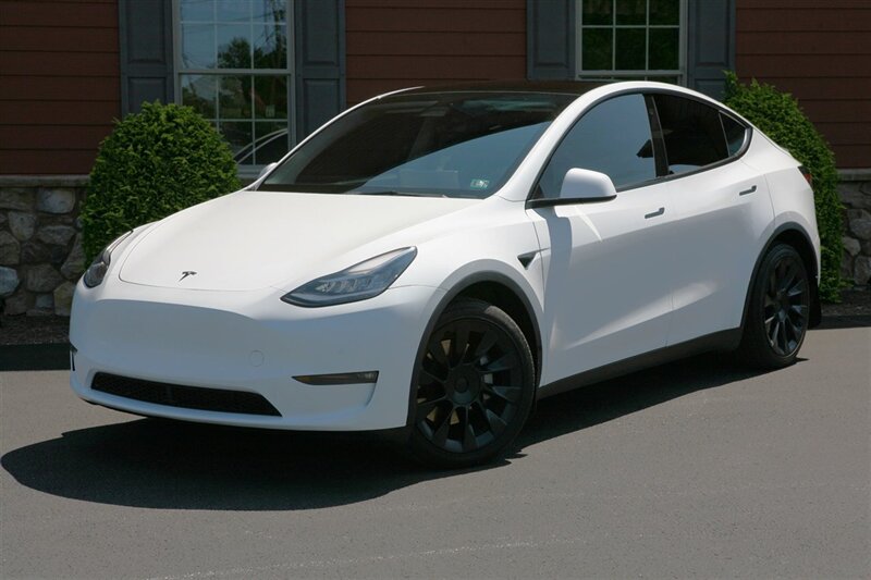 2021 Tesla Model Y Long Range AWD photo