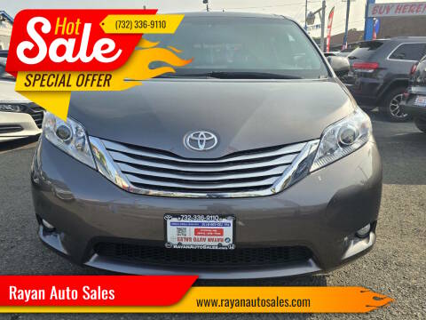 2015 Toyota Sienna XLE Premium AWD photo