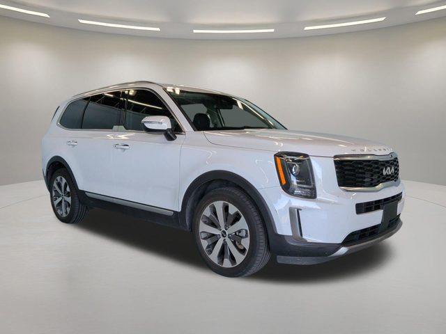 2022 Kia Telluride S FWD photo
