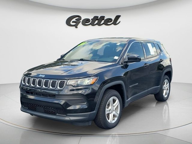 2023 Jeep Compass Sport 4WD photo
