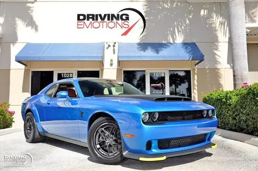 2023 Dodge Challenger SRT Hellcat Redeye Widebody RWD photo