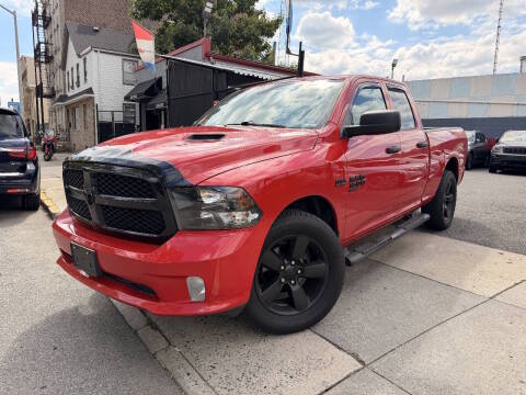 2019 Ram 1500 Express 4WD photo