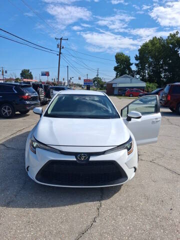 2022 Toyota Corolla LE FWD photo