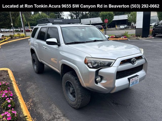 2015 Toyota 4Runner SR5 4WD photo