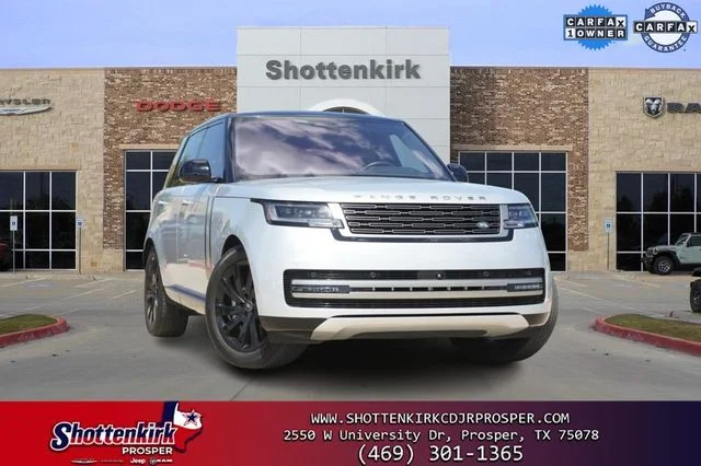 2023 Land Rover Range Rover SE AWD photo
