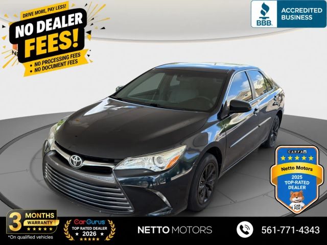 2015 Toyota Camry LE FWD photo
