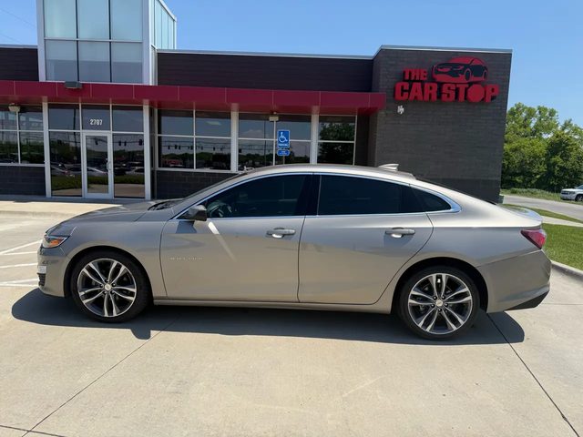 2022 Chevrolet Malibu LT FWD photo