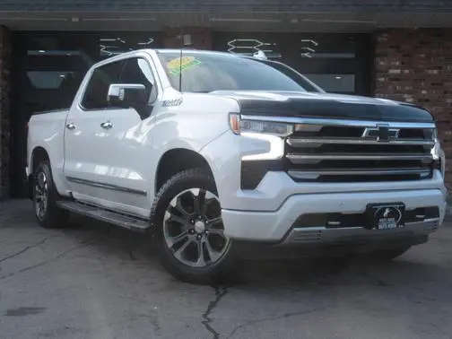 2022 Chevrolet Silverado 1500 High Country 4WD photo