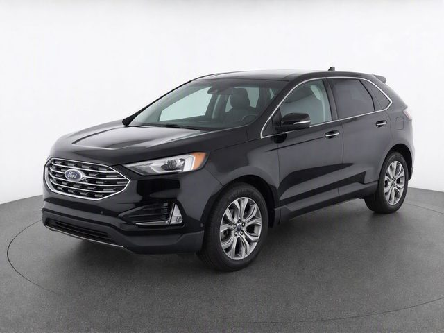 2022 Ford Edge Titanium AWD photo