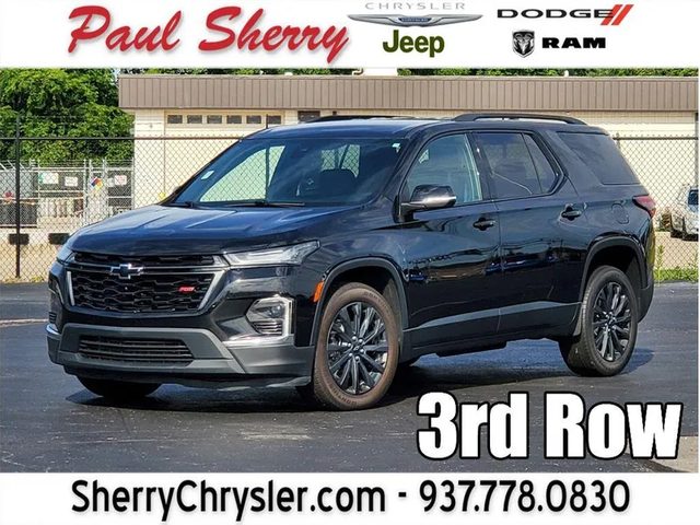 2022 Chevrolet Traverse RS FWD photo