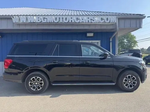 2023 Ford Expedition Max XLT 4WD photo