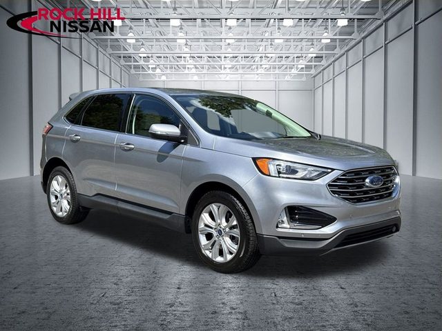 2022 Ford Edge Titanium AWD photo