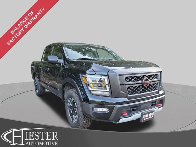 2023 Nissan Titan PRO-4X 4WD photo